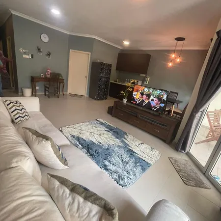 Desaru Homestay Southern, Tiara Desaru Seaview Residensi Bandar Penawar Exterior photo