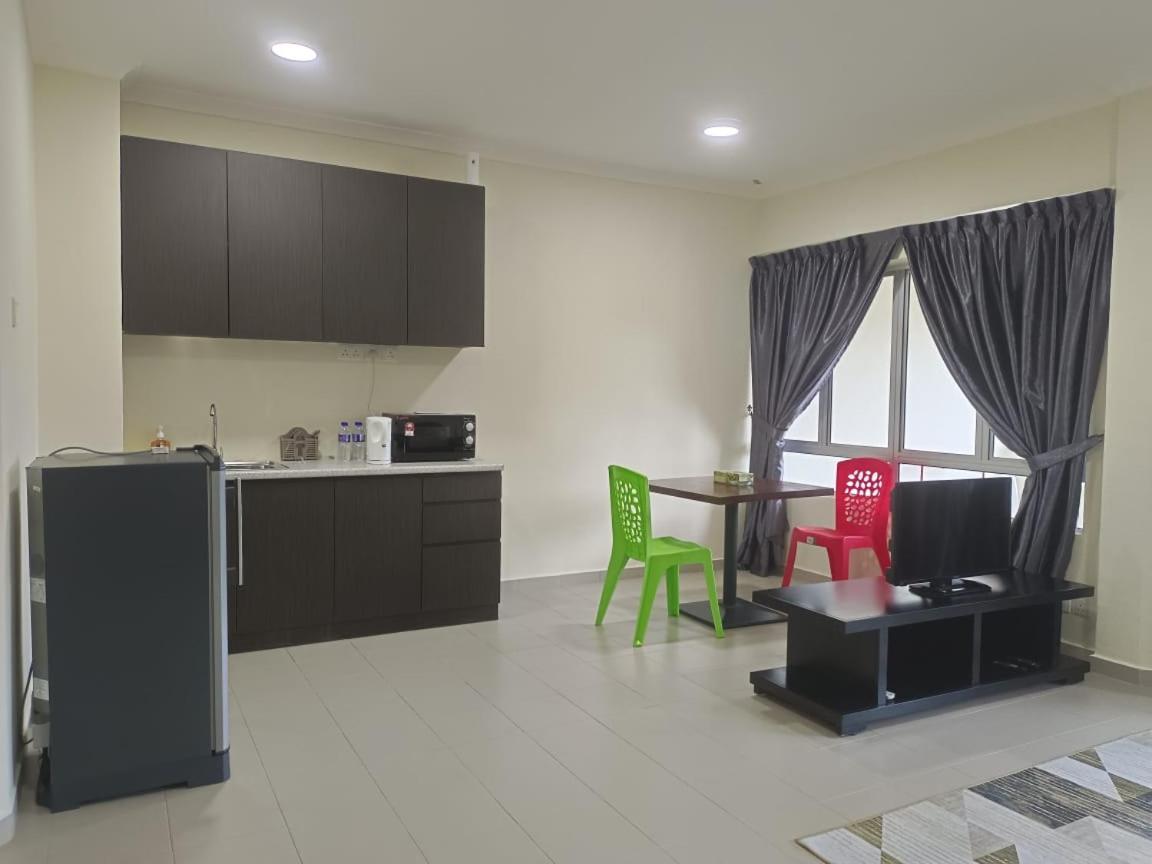 Desaru Southern, Tiara Desaru Seaview Residensi * Bandar Penawar